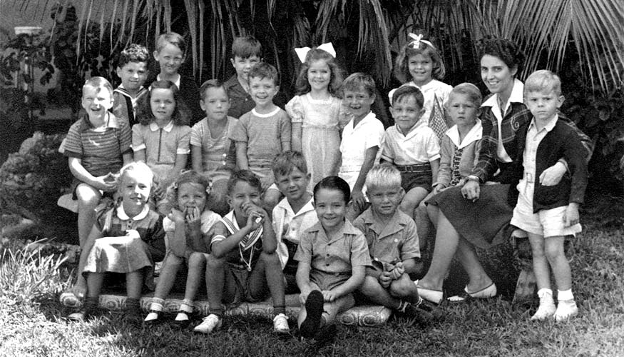 1941/1942 - Miss Bellands Kindergarten class at Morningside Elementary School in Miami