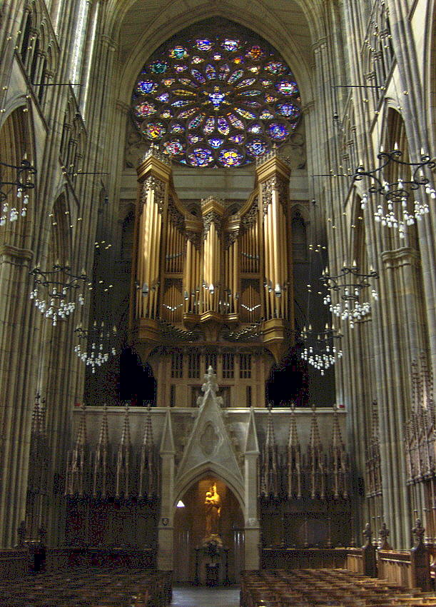 ROSE WINDOW & MAIN ORGAN