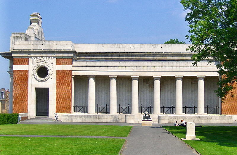 SOUTH FACADE OF MENIN GATE