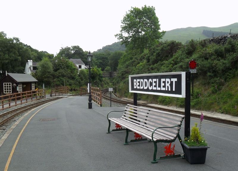 STEAM TRAIN STATION