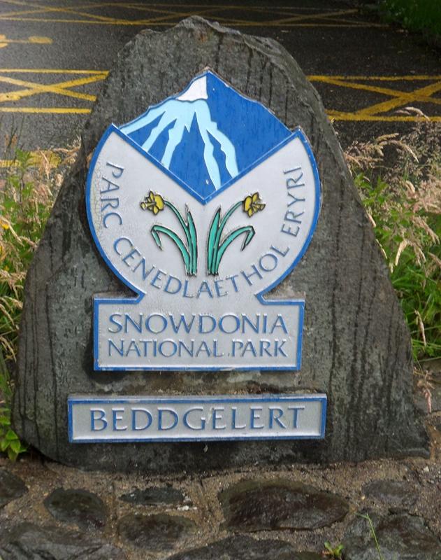 NATIONAL PARK SIGN