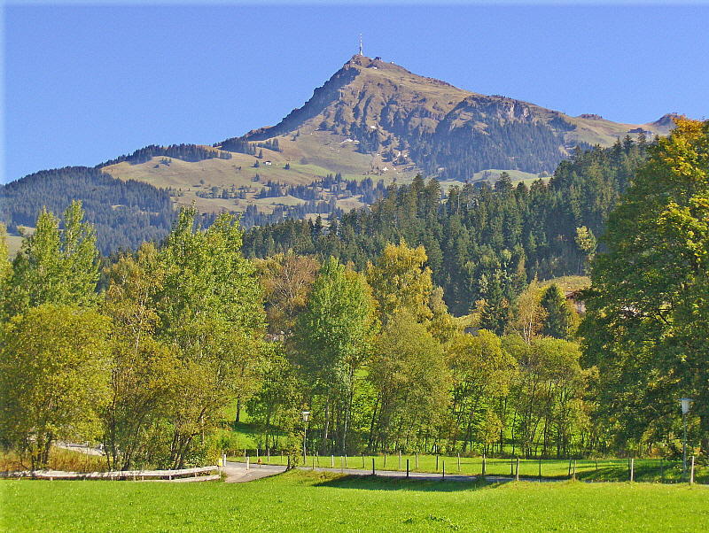 THE KITZBUHELER HORN