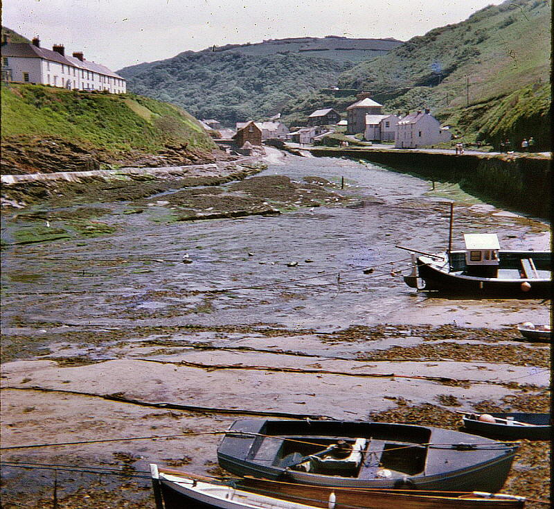 BOSCASTLE . 2