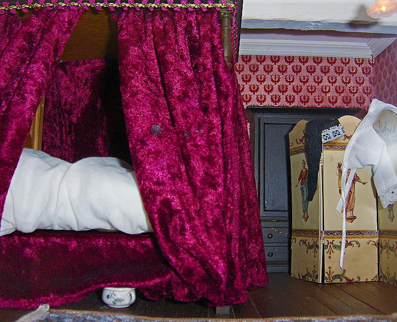 SERVANTS ATTIC BEDROOM