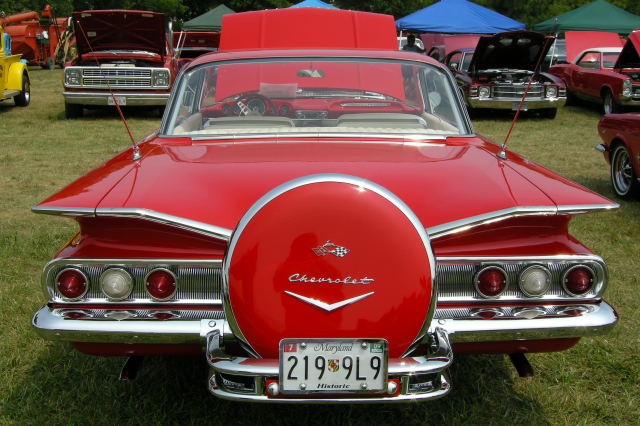 1960 Chevrolet Impala in AACA car show at 2007 Howard County Fair in Maryland.