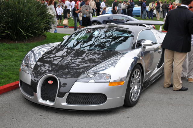 Bugatti Veyron in front of Pebble Beach Lodge, August 2008 (2949)
