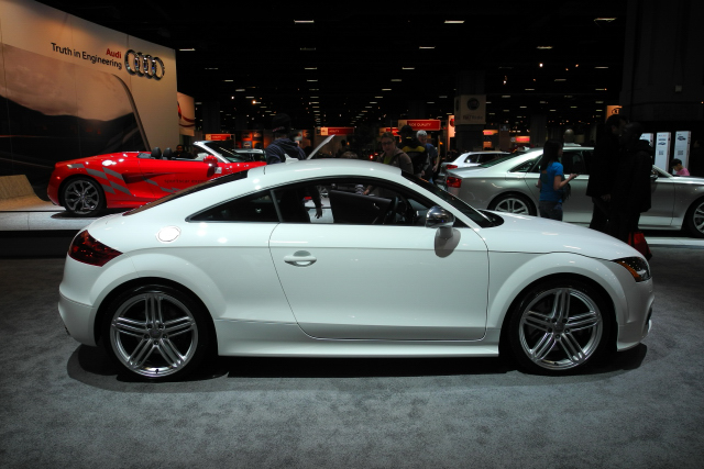 2012 Audi TTS (0704)