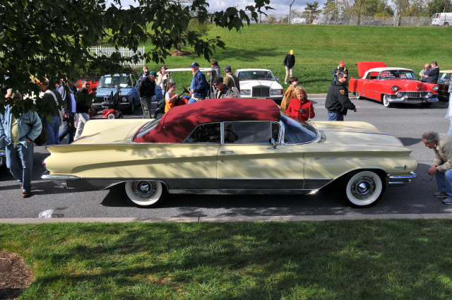 1960 Buick Electra 225 convertible, $46,500 (7424)