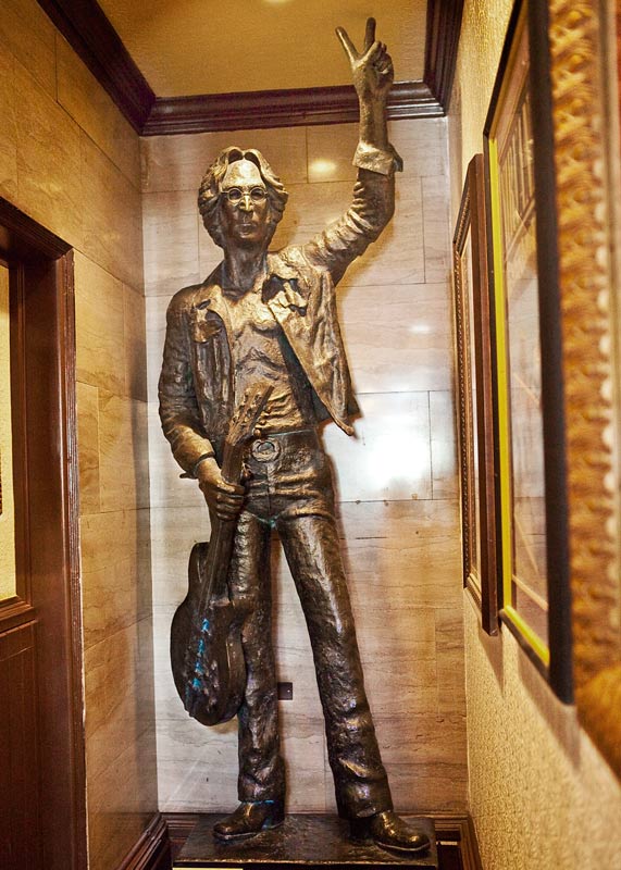 John Lennon at Hard Rock Cafe' DC