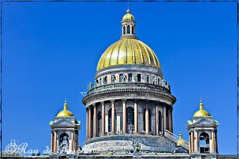 St. Isaacs Cathedral influenced the design of the United States Capitol in Washington, D.C.