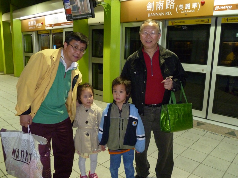 P1040035fp.JPG