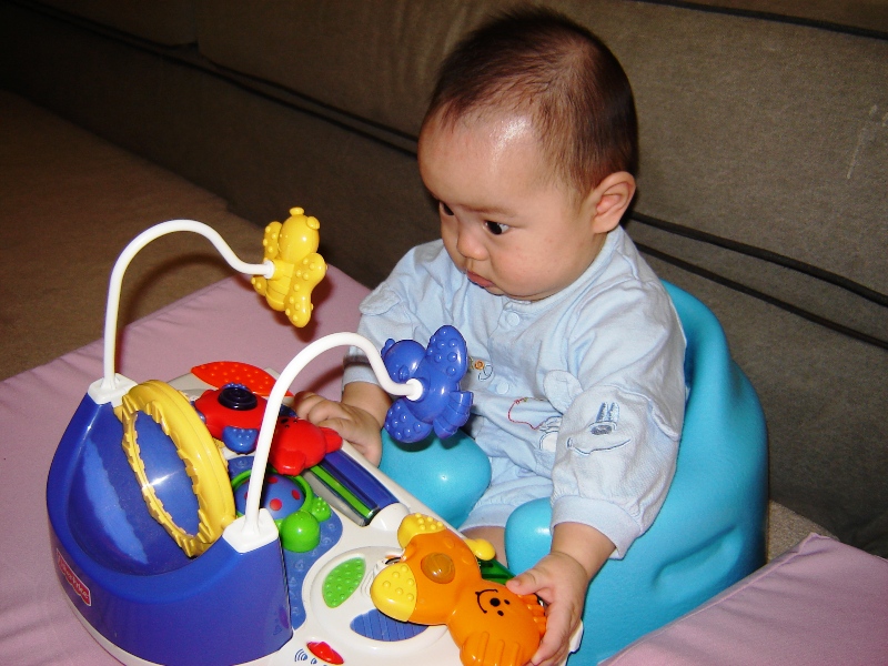 聚聚的 entertainment center