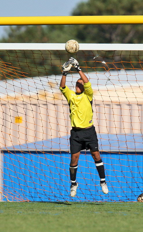 PV GK makes a save (0152)