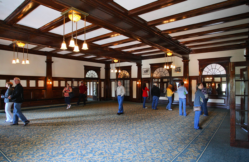 The Stanley Billiard Room (7100)