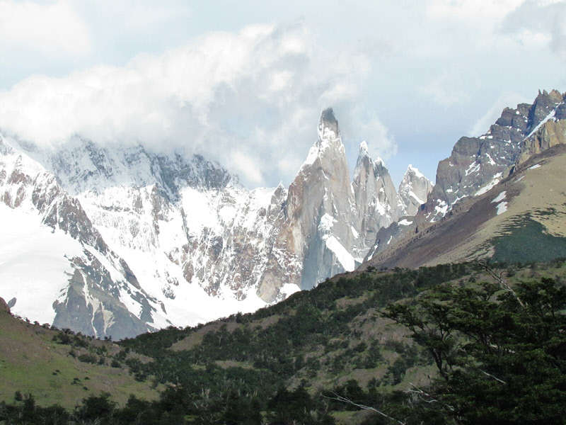 View of Cerro Torres (2028L)