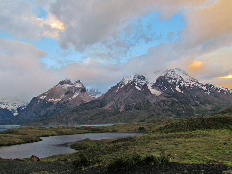 Torres del Paine at Sunrise (2413L)