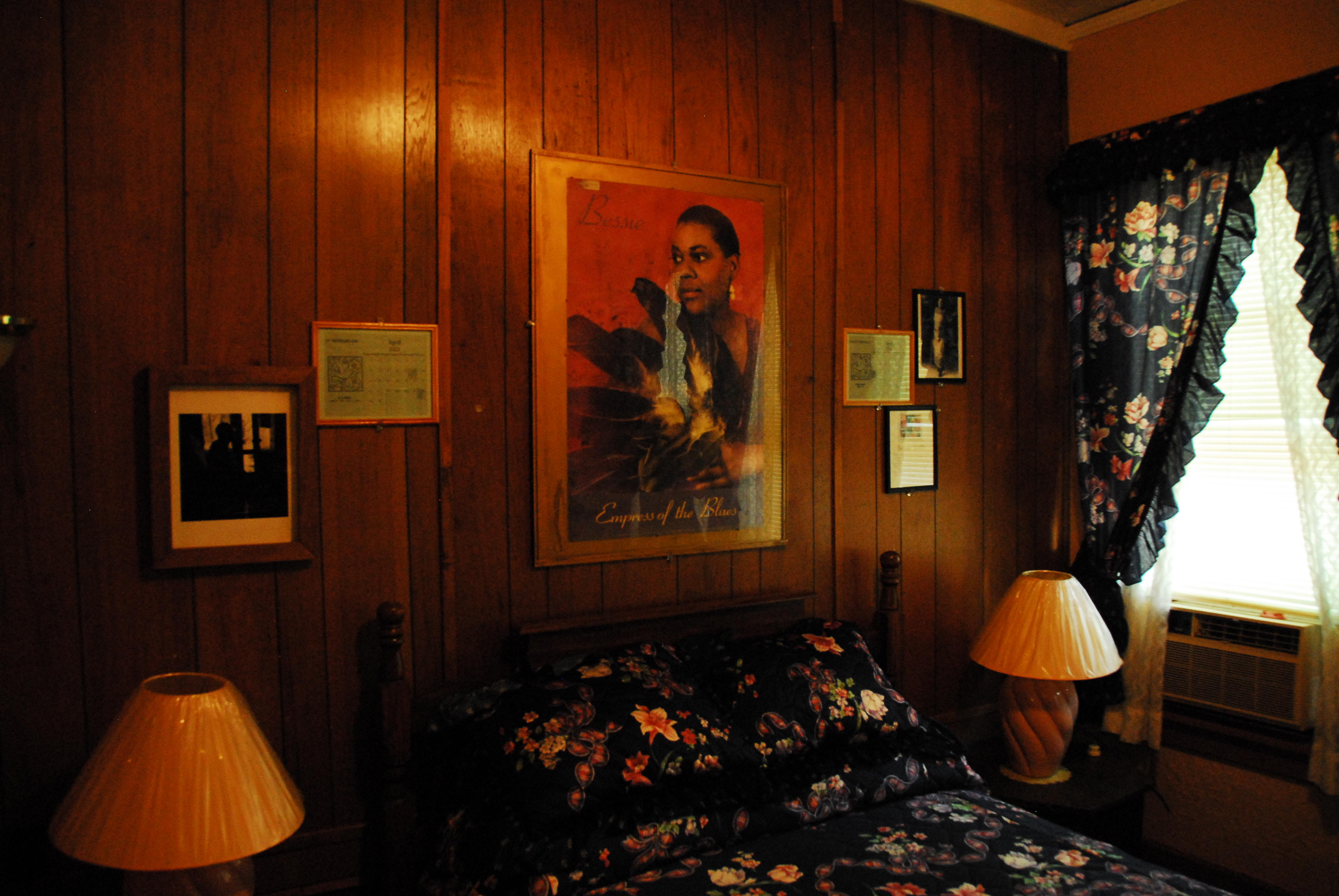 Clarksdale-Riverside Hotel-Bessie Smiths Room