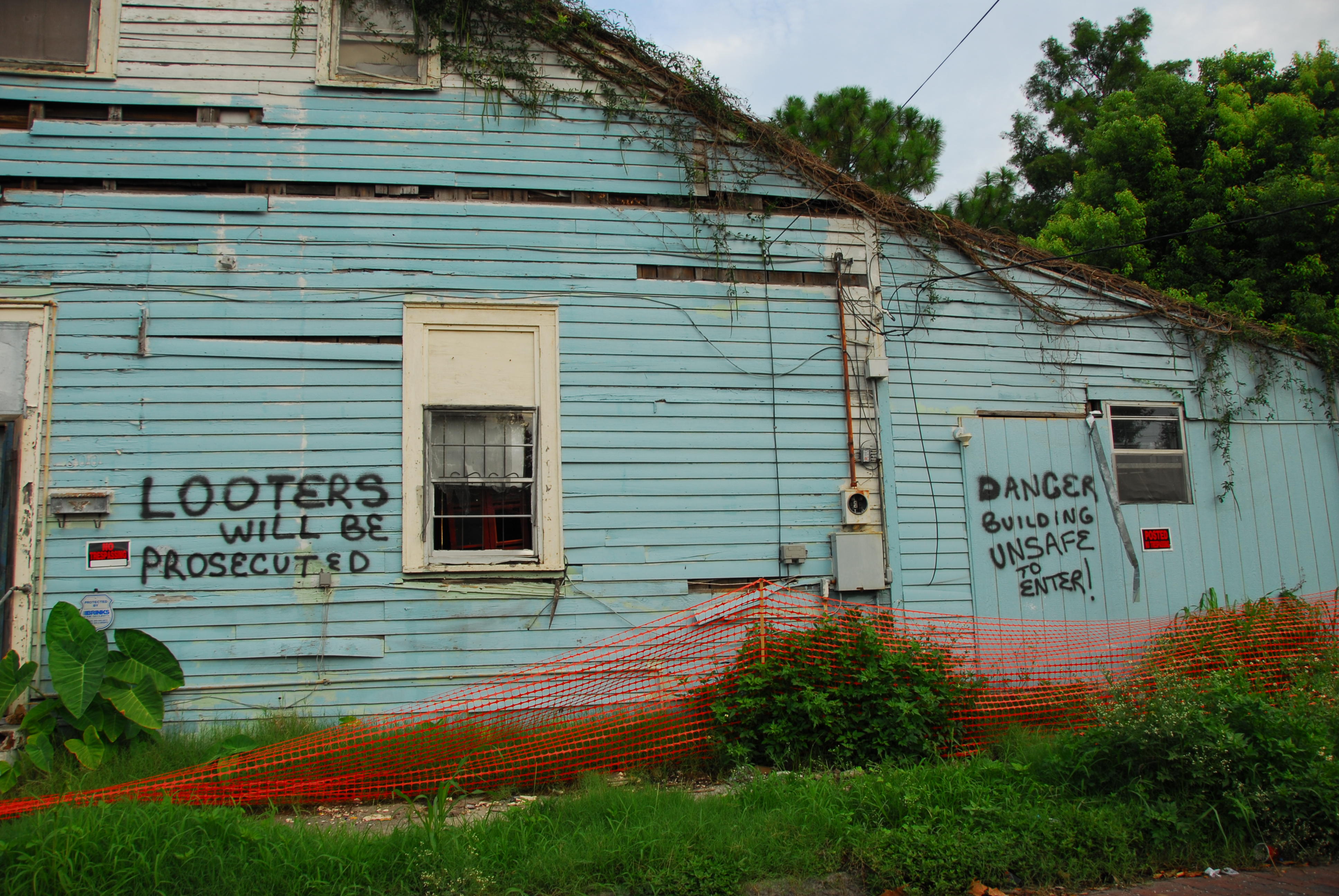 Looters Will Be Prosecuted