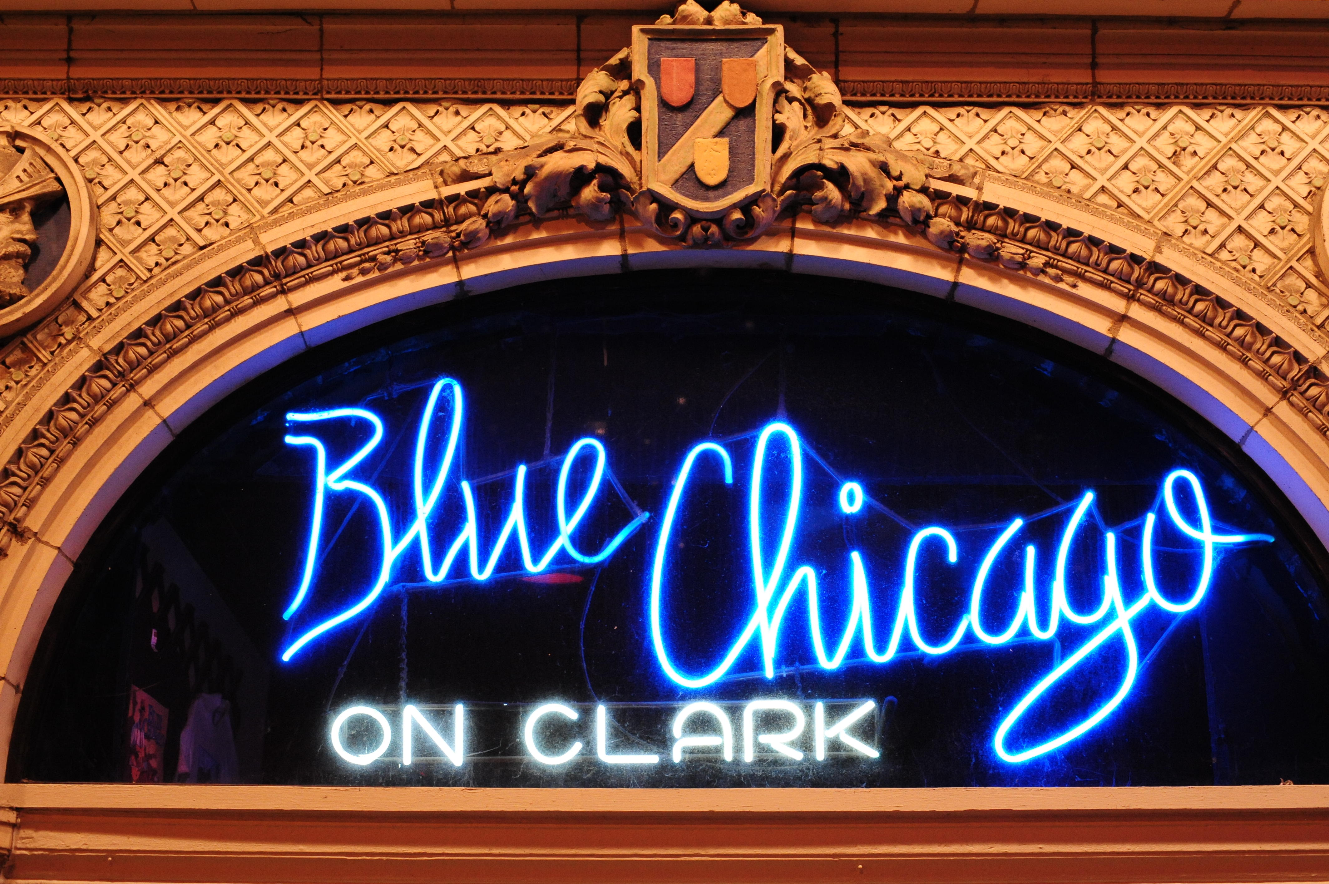 Blue Chicago on Clark.