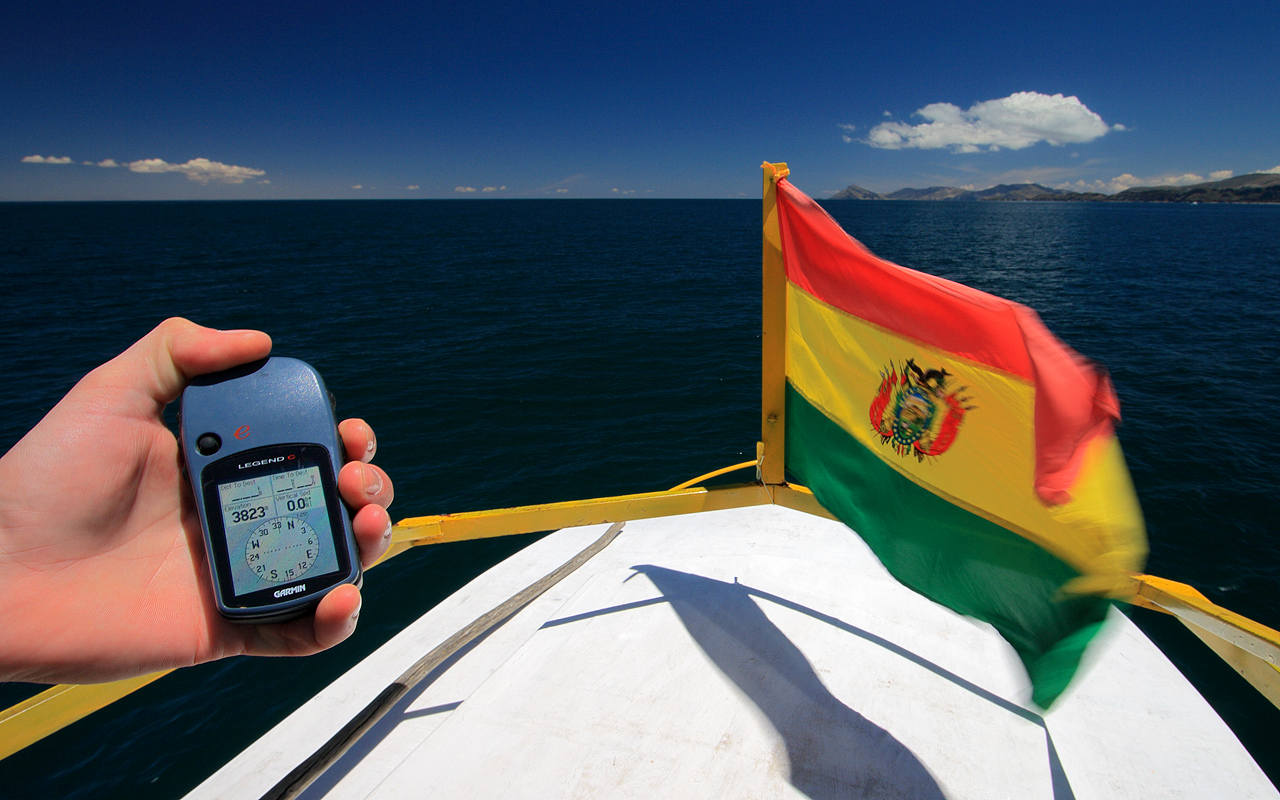 On Tititaca Lake, alt. 3823m