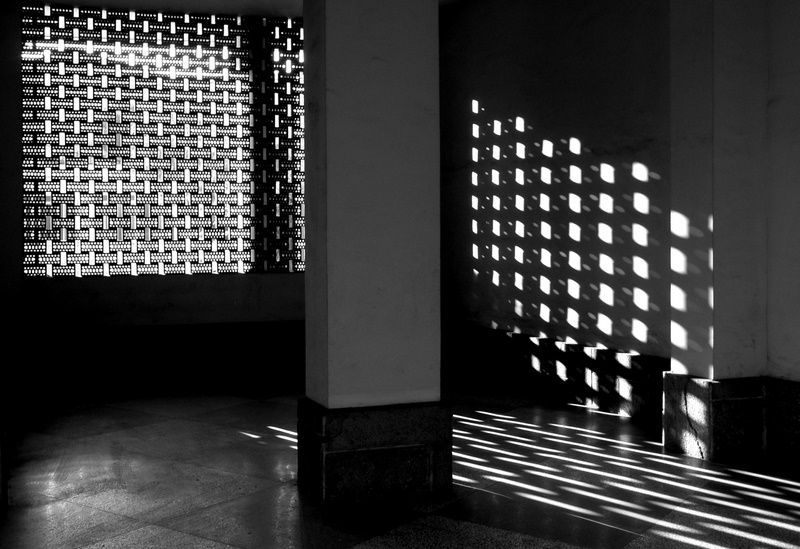 Shadows&Reflections in B&W