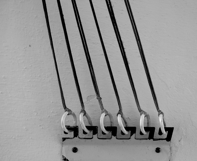 Lines b&w