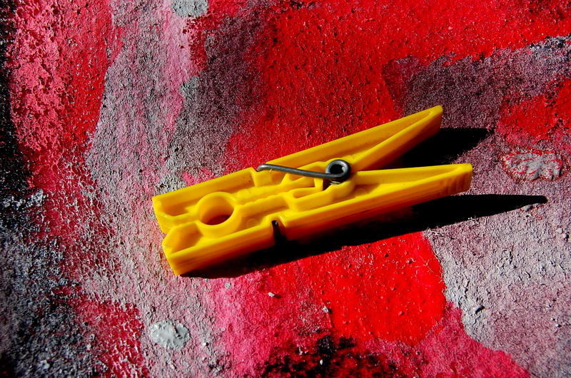 Yellow 8