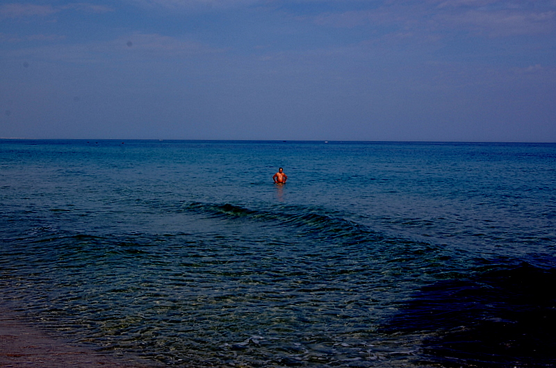 Antorug in open sea