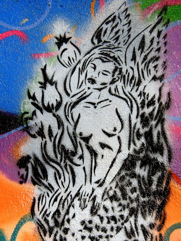 Nude wall