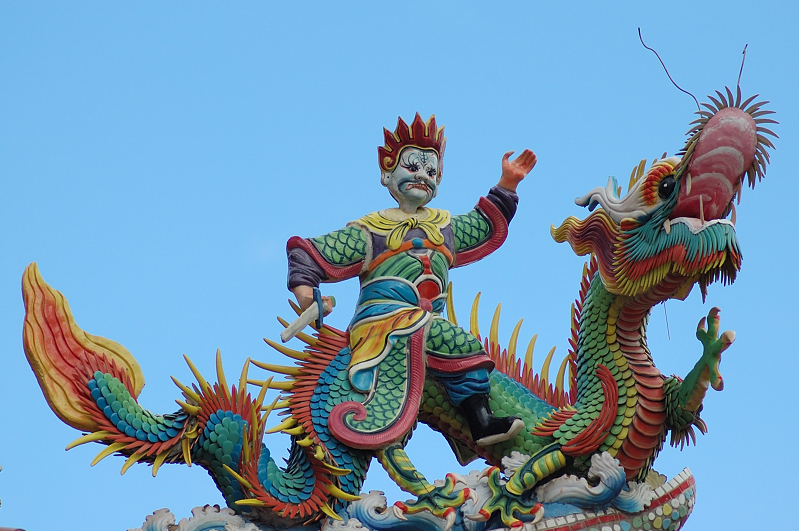 Dec 5  Taoist temple top
