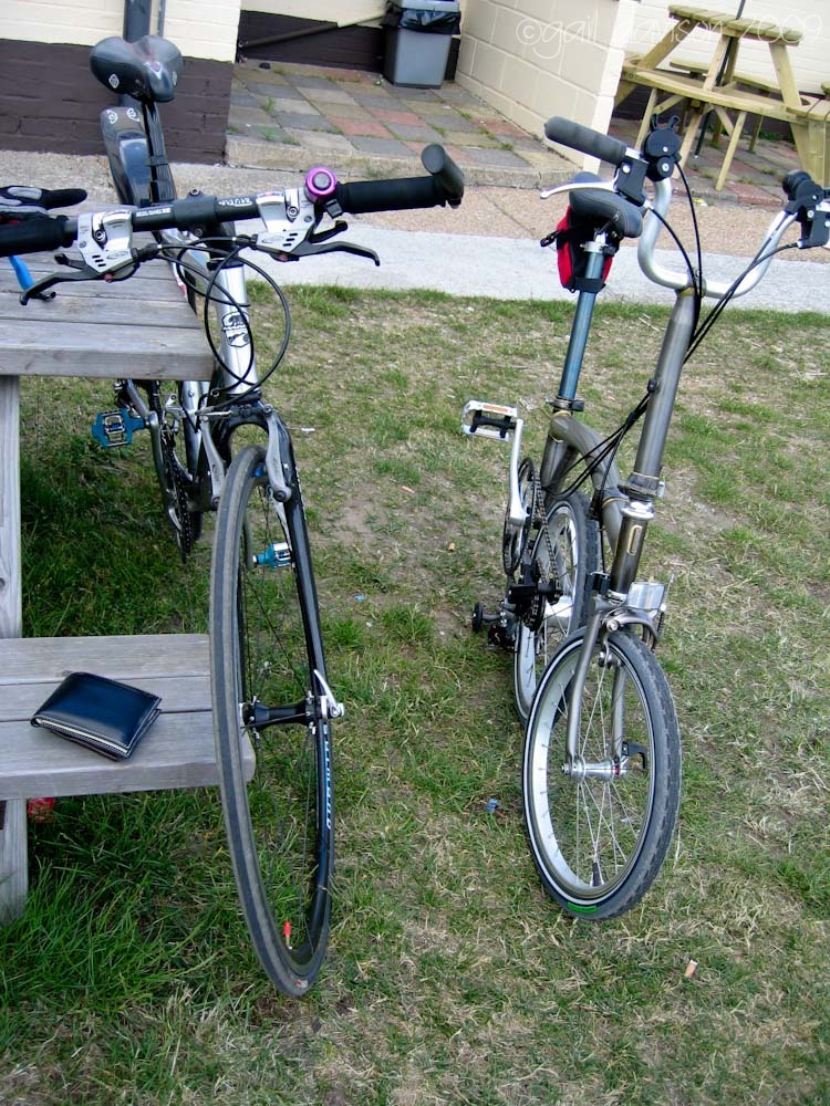 ahhhh... my bike on the right.