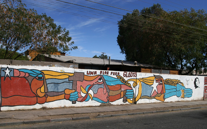 Calama: Mural en hommage  Gladys Marn