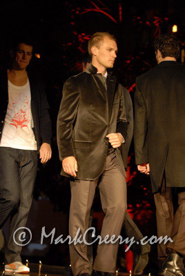 FallPersuasion091.JPG