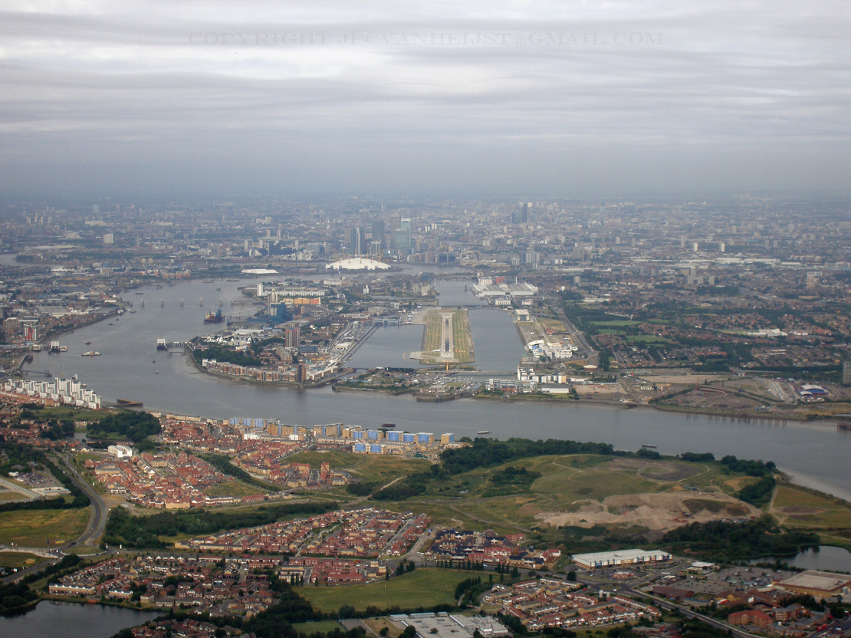 Long final London City, UK