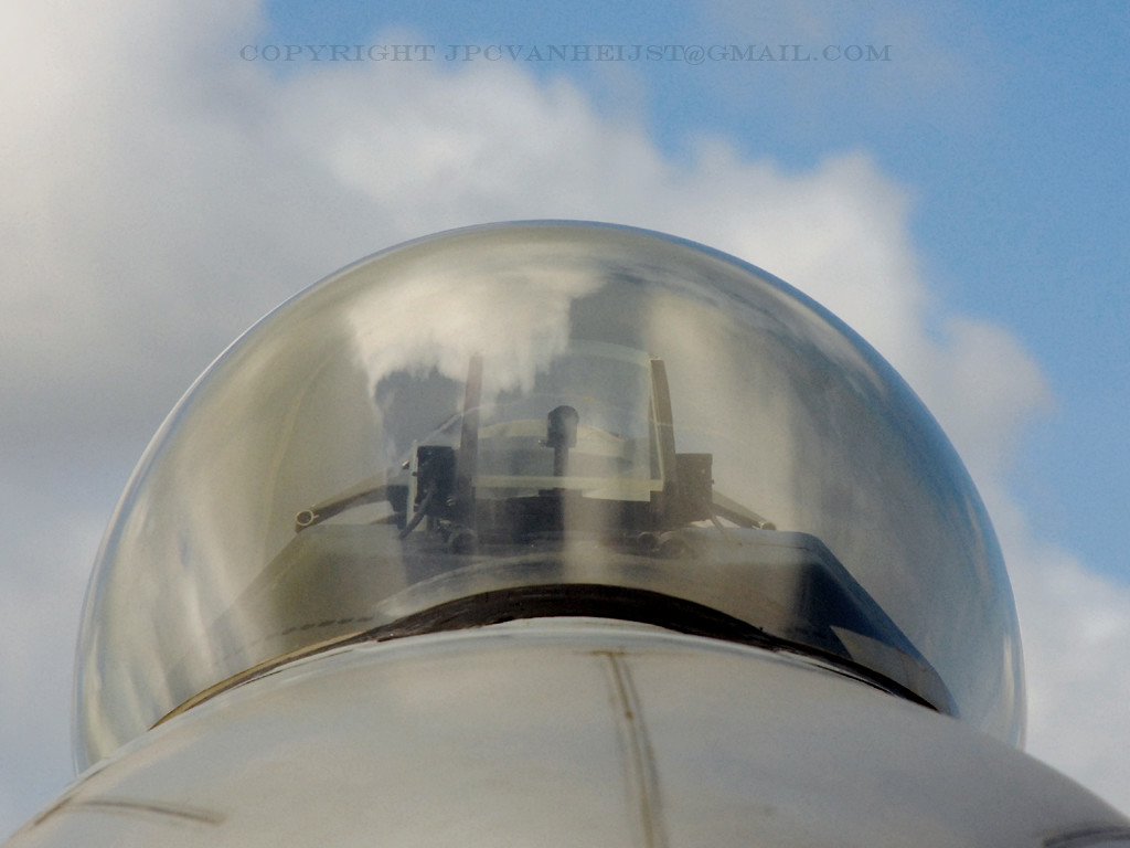 F16 canopy