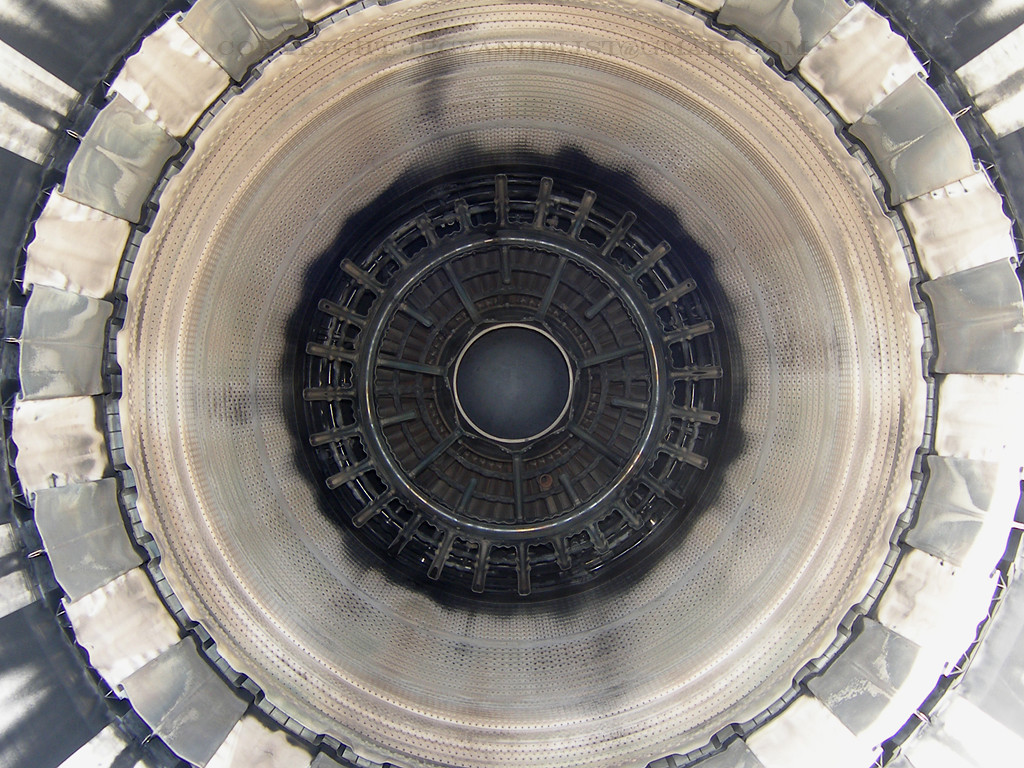 F-16 engine