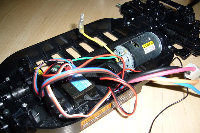 Installing servo and TEU-101BK ESC
