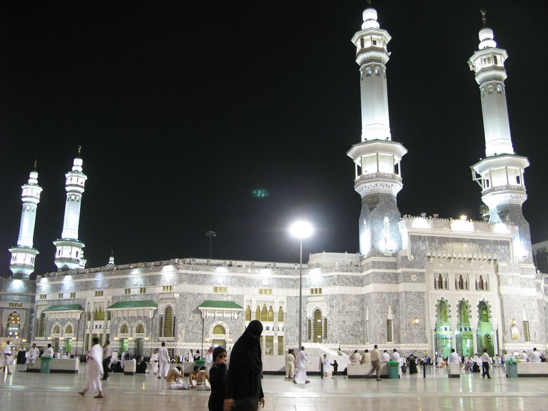 Masjid Al-Haram by night