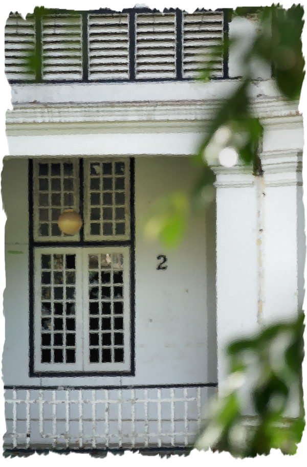 ...walking along the verandah...