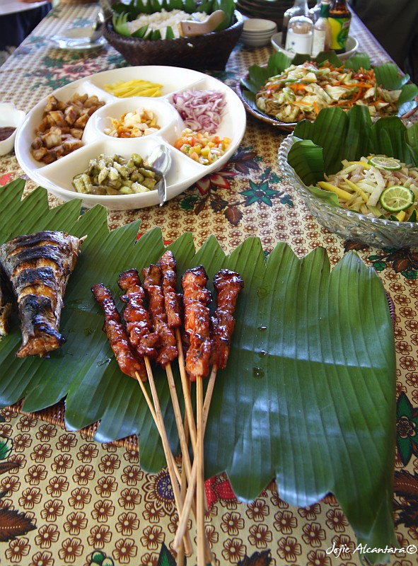 Yummy Filipino lunch buffet