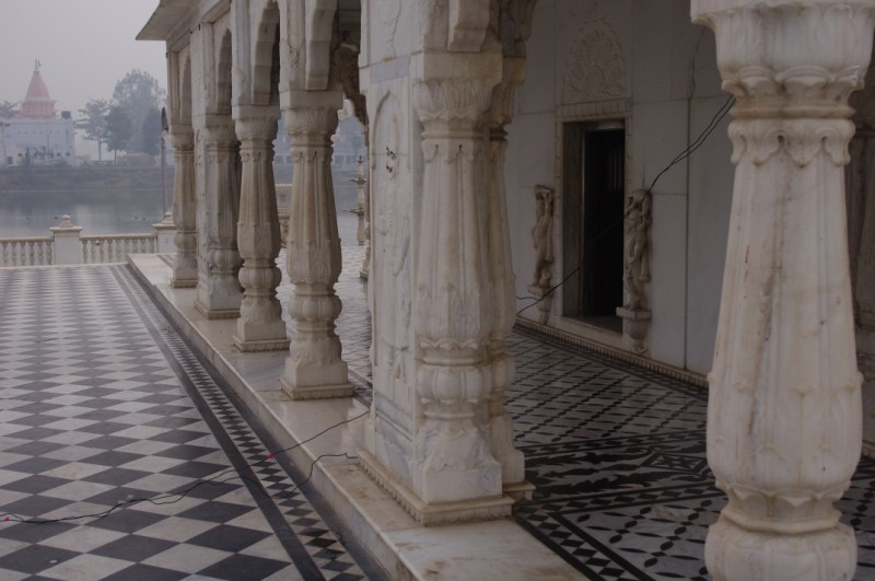 Architecture of Jalmadir (3).jpg