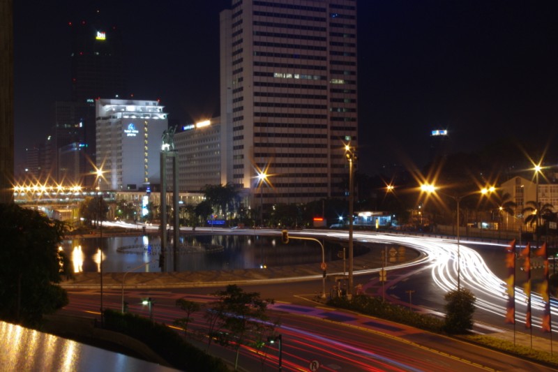 Central Jakarta at Night - Patung Selamat Datang - From Social House (3).jpg