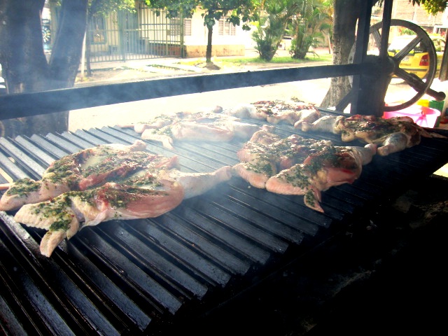 Grilled Seasoned Chicken - Feria de Cali.JPG