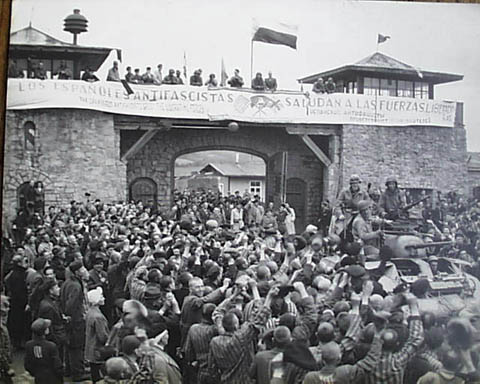 zMauthausen Main Camp2.jpg