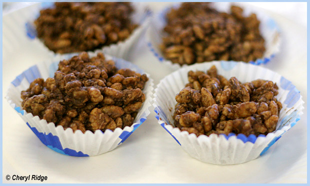 2472- chocolate crackles