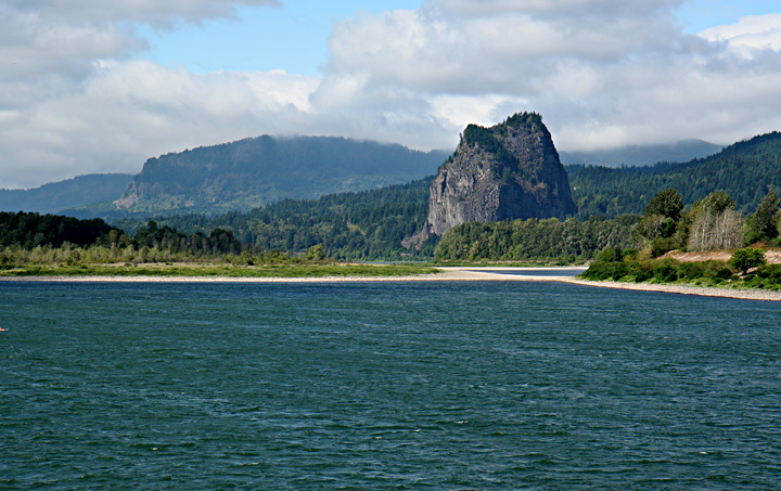 Columbia River, Beacon Rock