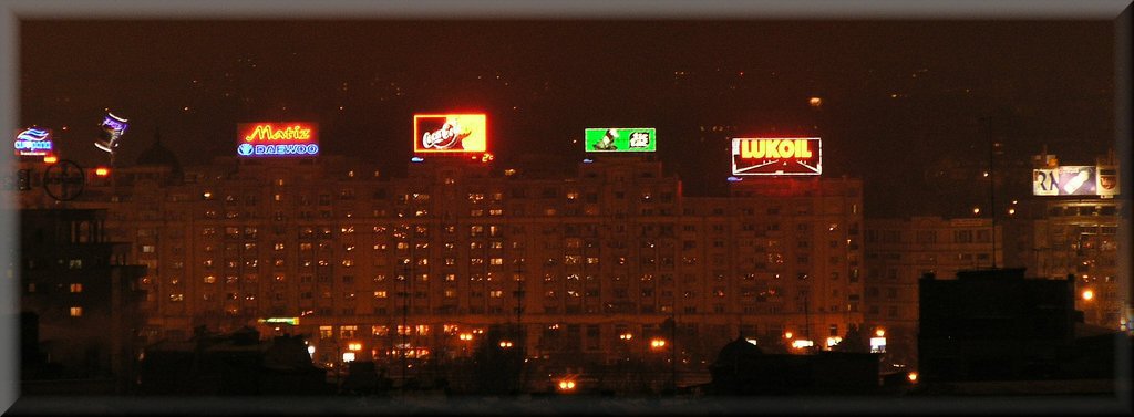Bucharest Nights (Piata Unirii skyline)