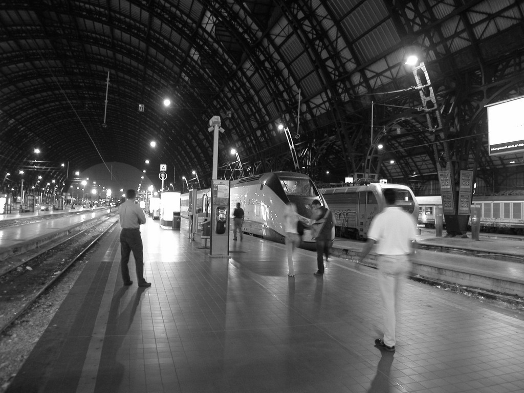 Stazione Centrale (Milan)