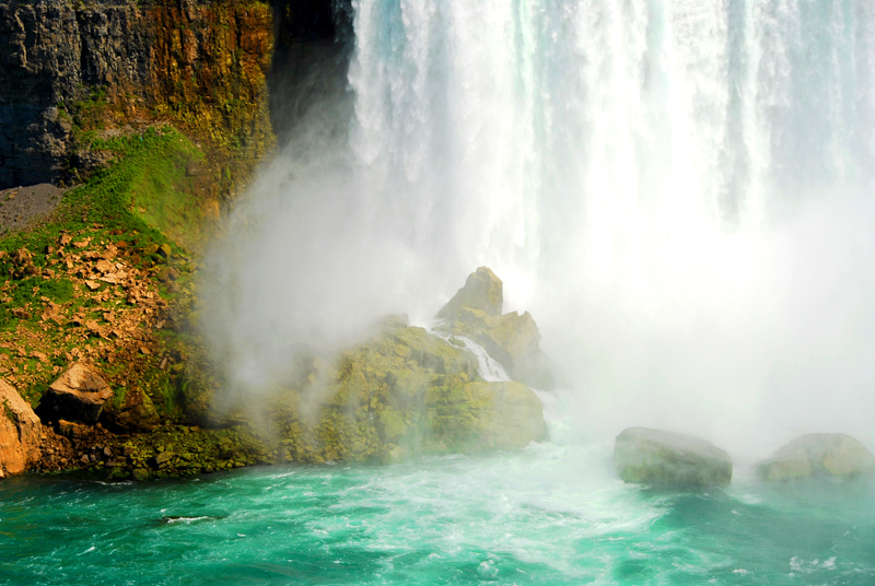 Niagara Falls Horseshoe falls Northwest bottom closeup