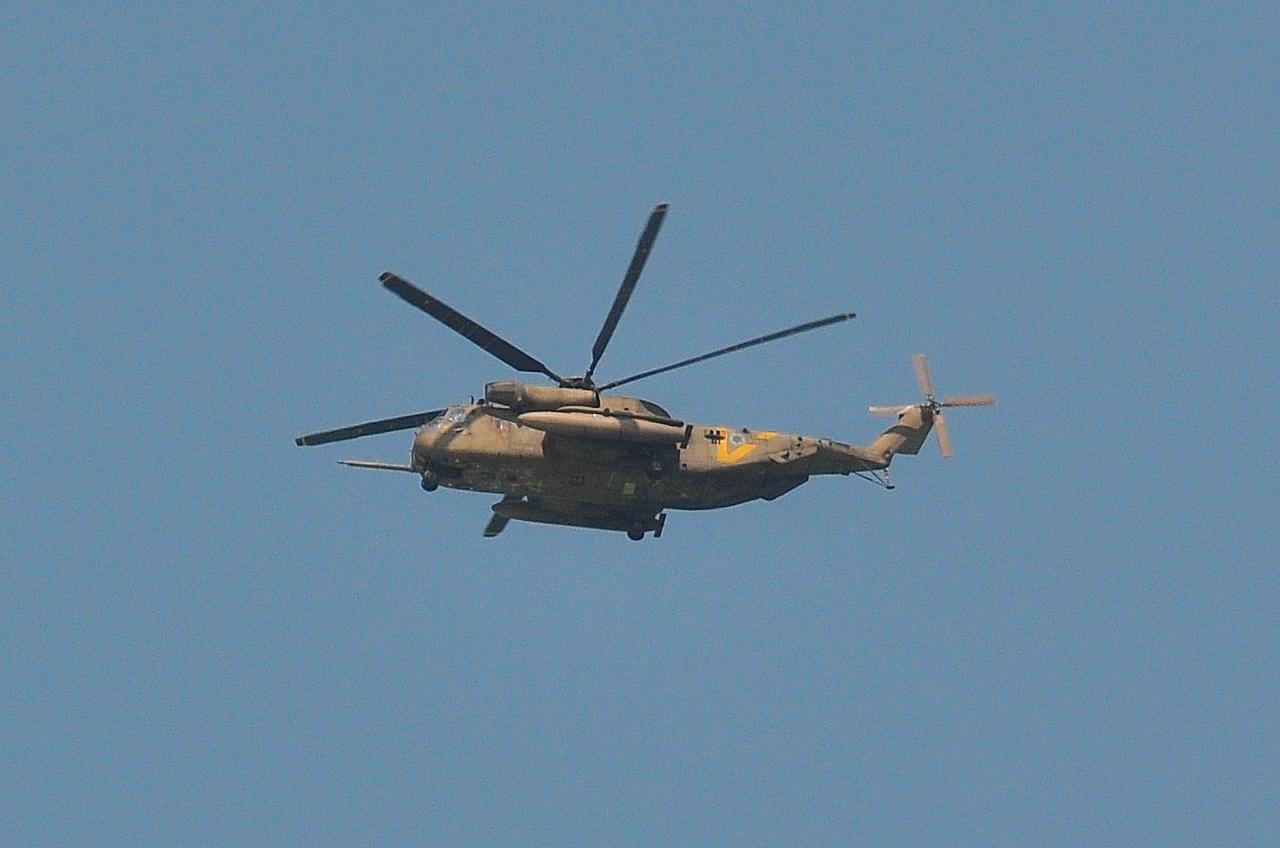 CH-53 Yasur 2000 038